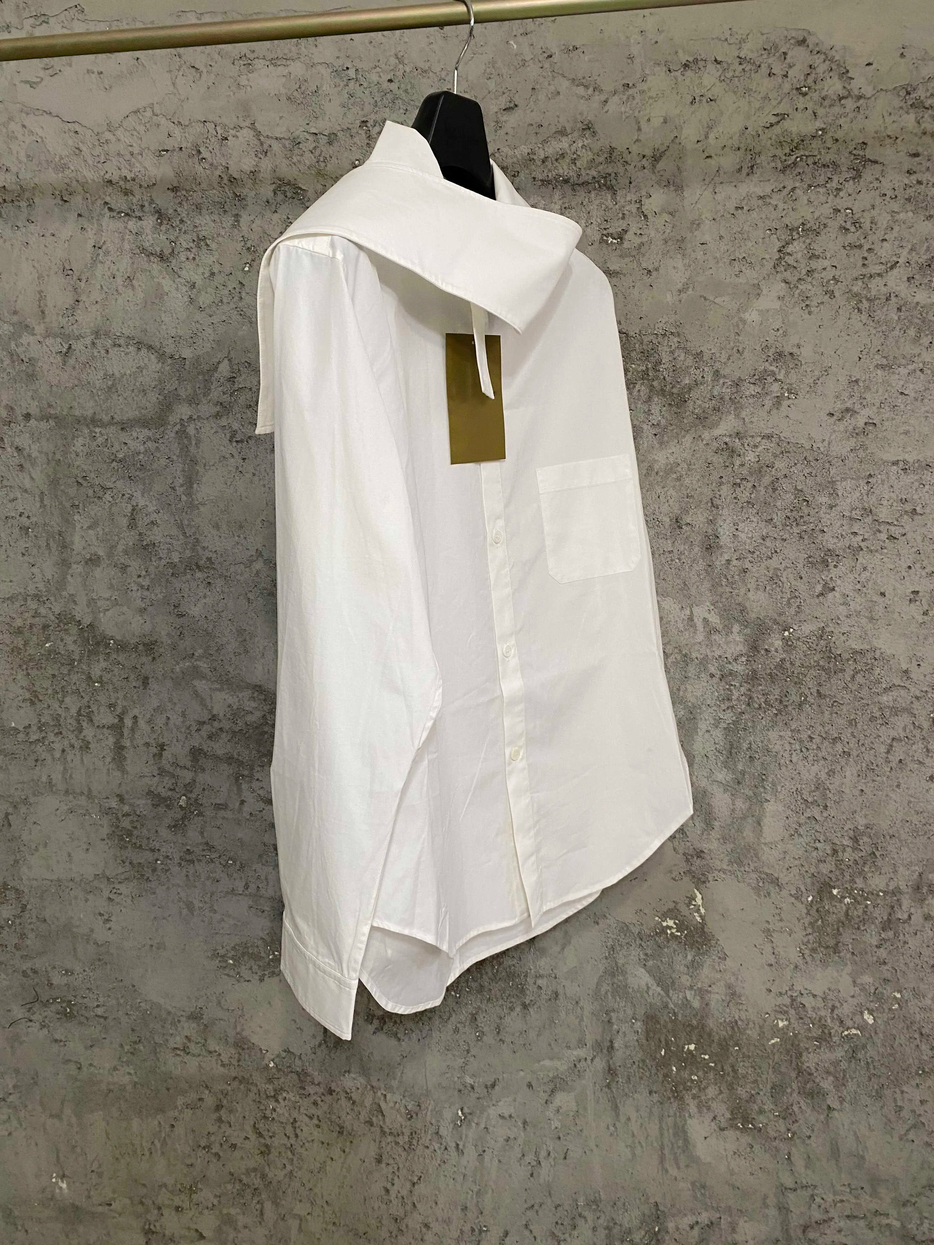 Design the collar, irregular shirt, cellulose, asymmetrical hem, coat shirt