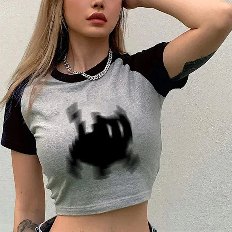 Crop Top Funny Black Cat Pixel Women Print T-Shirt Girl Cropped Psychedelic Black Cat Casual Y2K Harajuku Top Graphic Tees