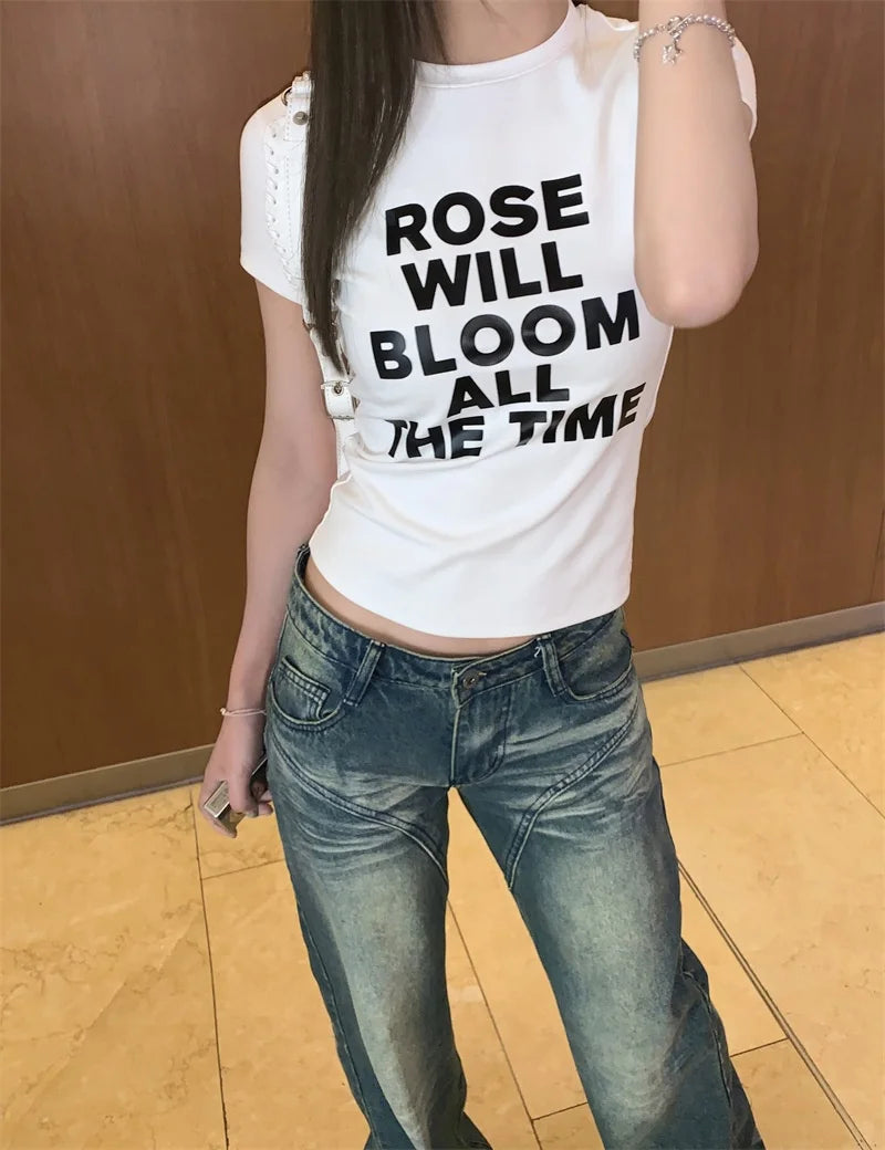 Crop Top T Shirts Hop Outdoor External Outside Open Air Natural Environment Countryside Rural Wild Nature Wilderness