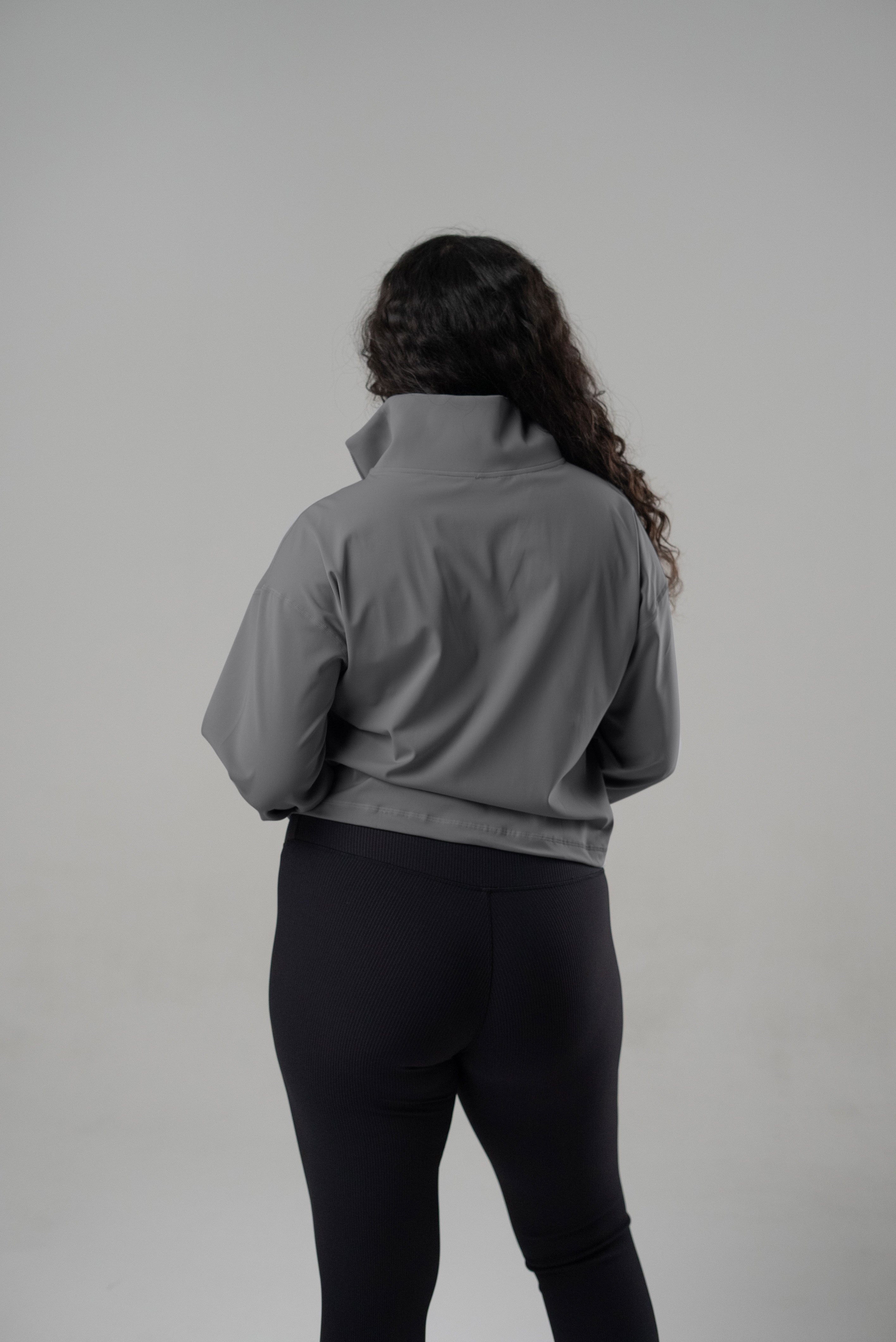 GRAVITY breaking free pullover